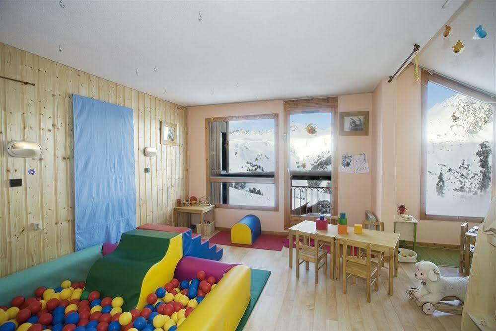 Hotel Club Mmv Les Melezes **** Les Arcs  Exterior photo